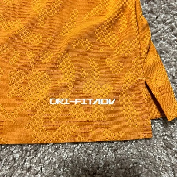 NWT Nike Women’s Dri-fit golf polo XL Orange - Picture 5 of 8